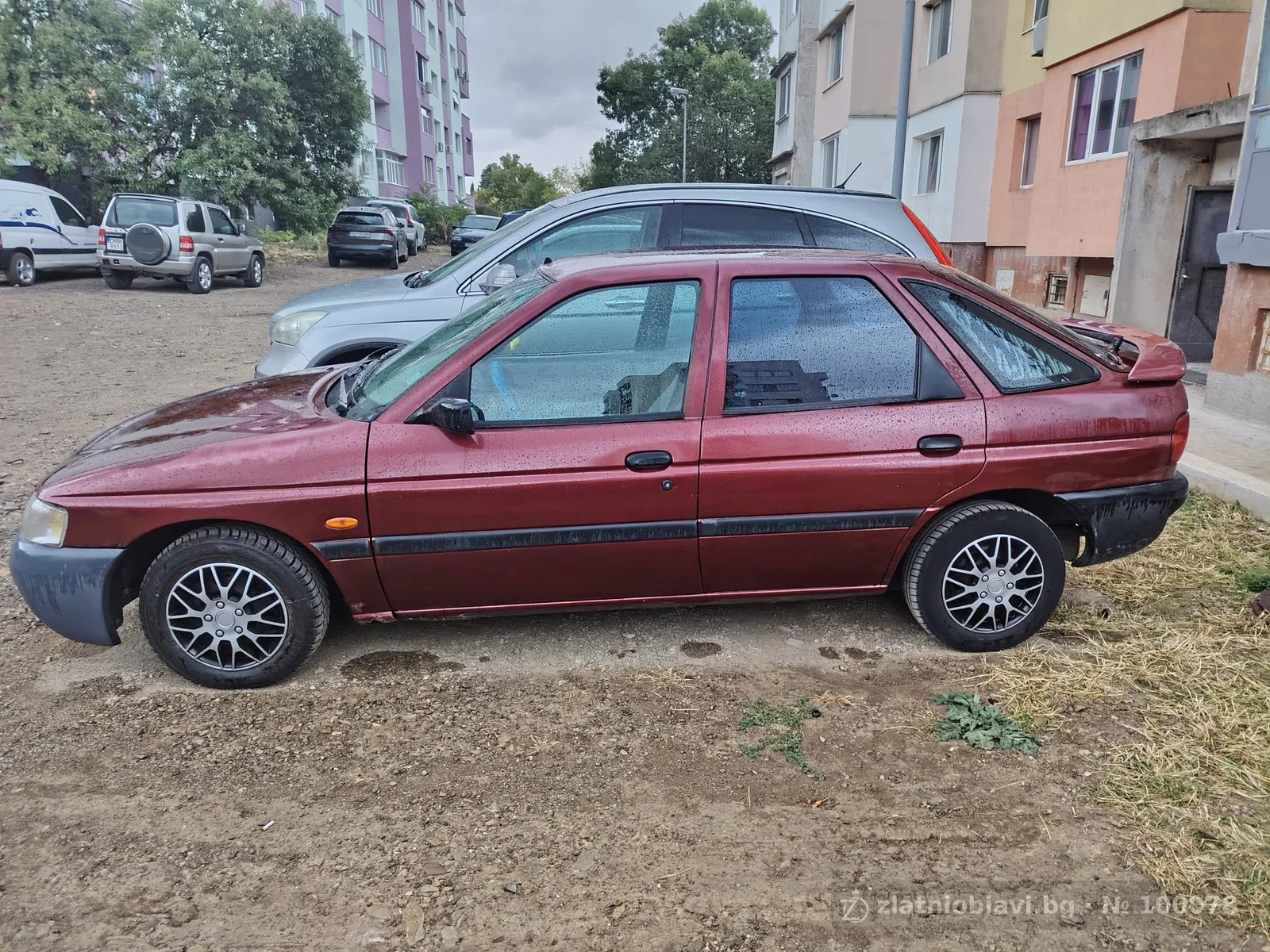 Ford Escort 1.6 хечбек 1998 – бордо, с нови джанти — снимка 2