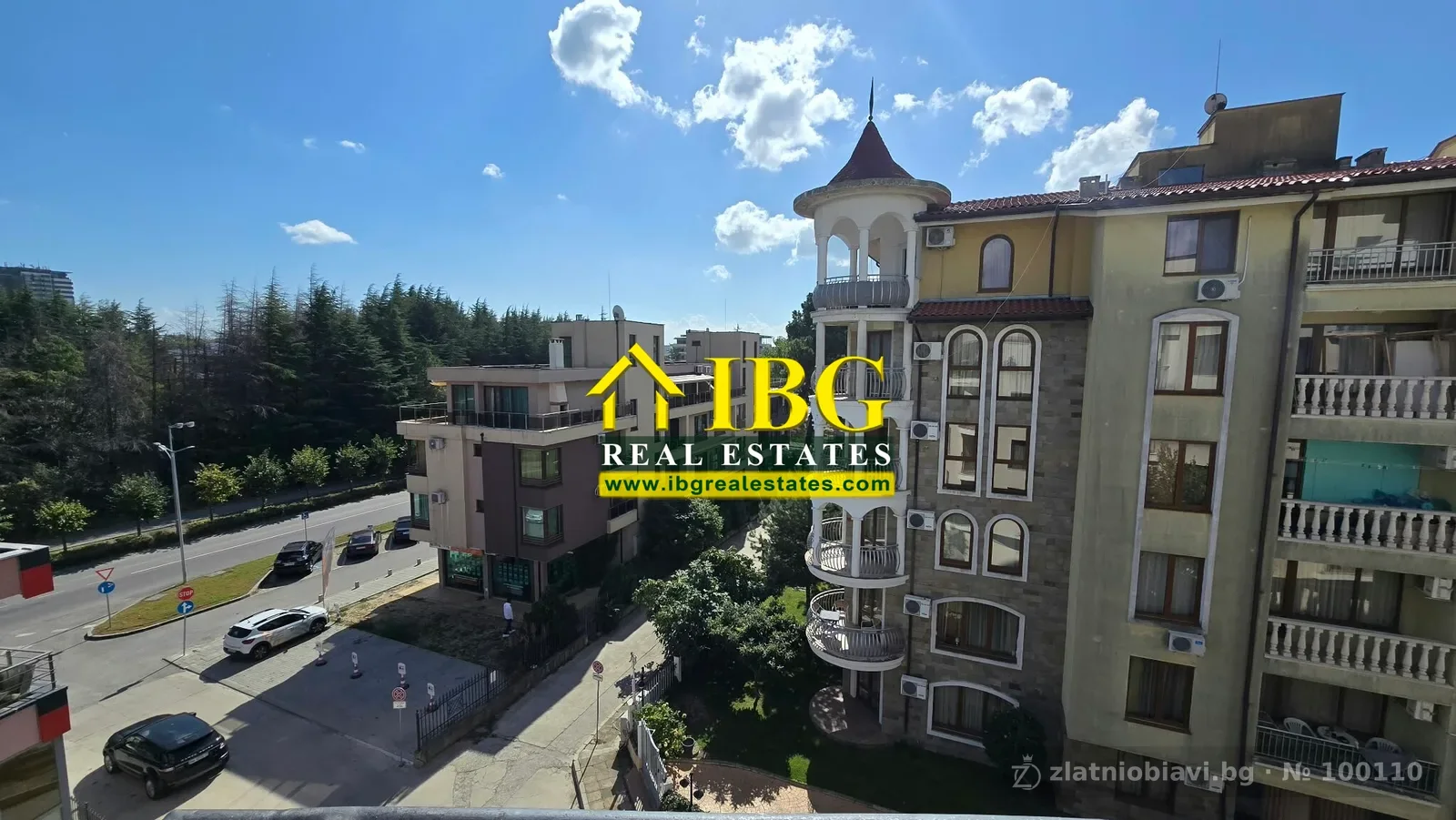 South-Facing 1-Bedroom Apartment with Park View | Avalon, Sunny Beach — снимка 2