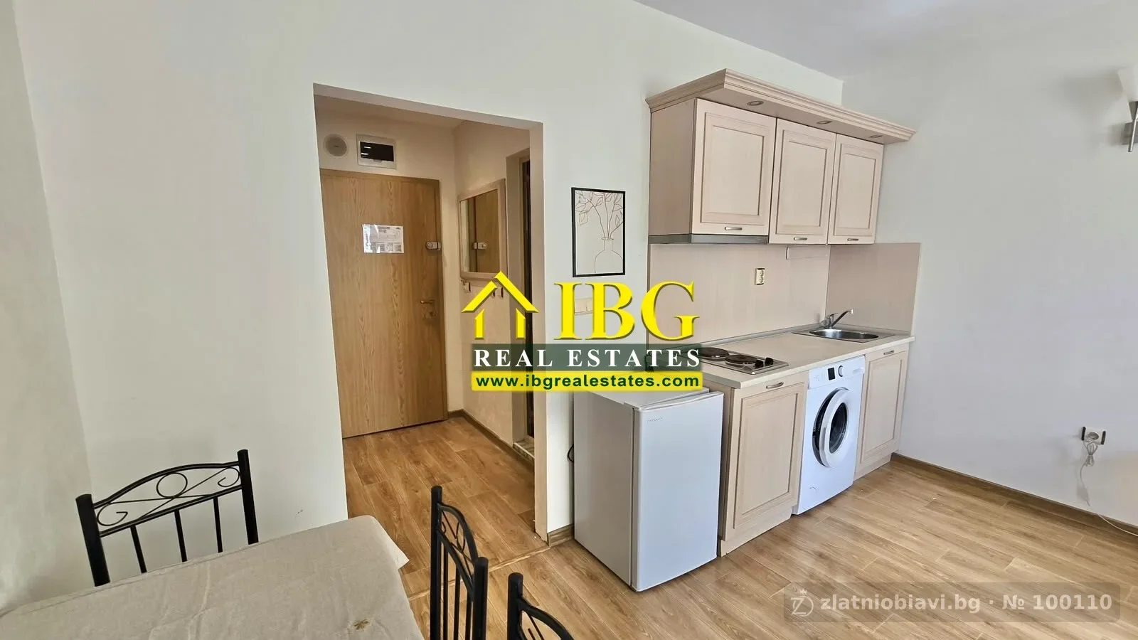 South-Facing 1-Bedroom Apartment with Park View | Avalon, Sunny Beach — снимка 8